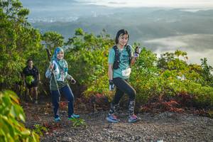 BIB: 2005
                            <button type="button" onclick="openModal(21876236)" class="btn btn-primary btn-sm float-right btn-popup" data-toggle="modal" data-target=".modal-high-quality">
                        <i class="fas fa-shopping-cart"></i> Add to Cart
                    </button>
                                            <button type="button" onclick="isThisMe(21876236, true)" class="btn btn-success btn-sm float-right btn-popup btn-isme hidden" data-toggle="tooltip" data-placement="bottom" title="นี่คือรูปของคุณใช่ไหม คลิกที่นี่เพื่อเอาเข้าอัลบั้ม">
                        <i class="fas fa-plus"></i> Add to album
                    </button>
                    <button type="button" onclick="isThisMe(21876236, false)" class="btn btn-warning btn-sm float-right btn-popup btn-isnotme hidden">
                        <i class="fas fa-ban"></i> Remove from album
                    </button>